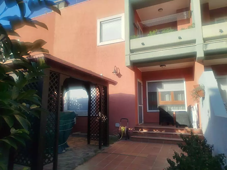 casa indipendente in vendita a Taranto