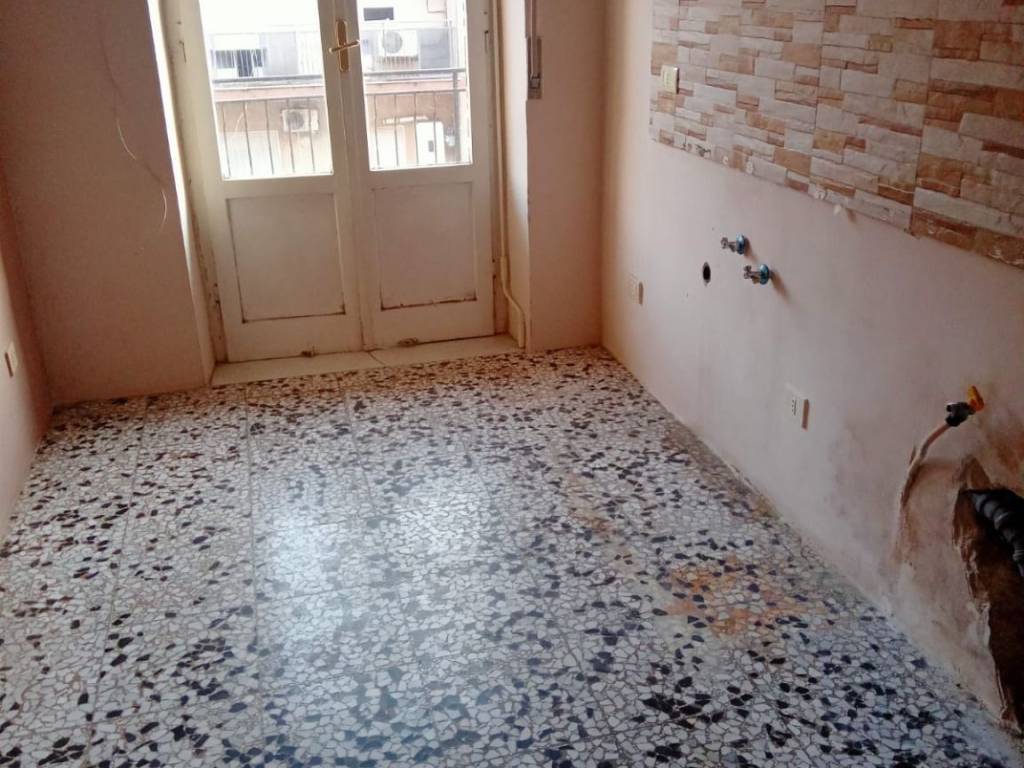 appartamento in vendita a Taranto in zona Italia-Montegranaro