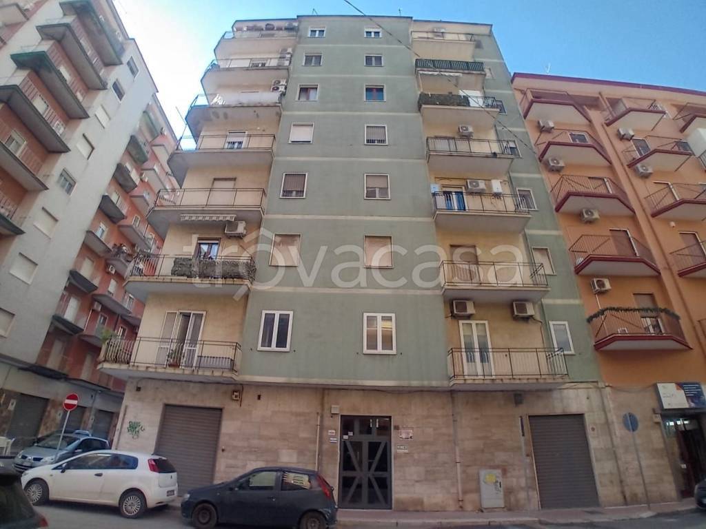appartamento in vendita a Taranto in zona Tre Carrare-Battisti