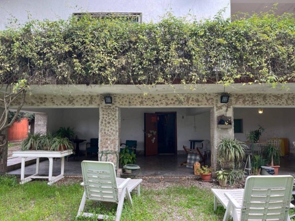 casa indipendente in vendita a Taranto in zona Solito-Corvisea
