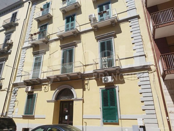 appartamento in vendita a Taranto in zona Borgo