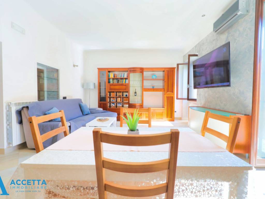 appartamento in vendita a Taranto in zona Tre Carrare-Battisti