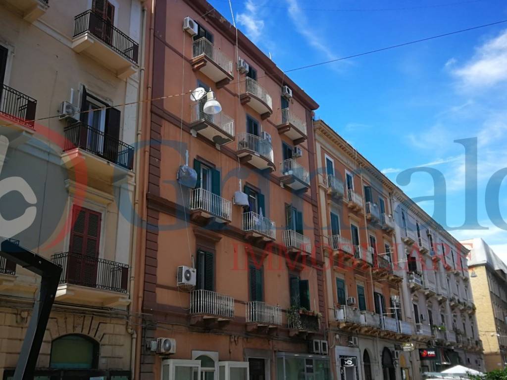 appartamento in vendita a Taranto in zona Borgo Antico