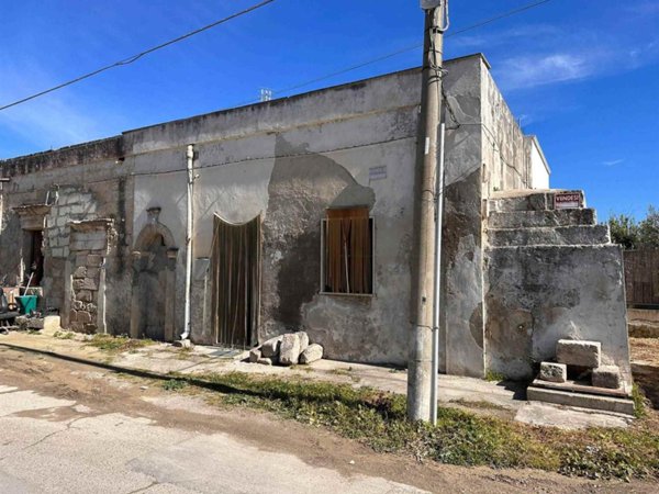 appartamento in vendita a Taranto in zona Solito-Corvisea