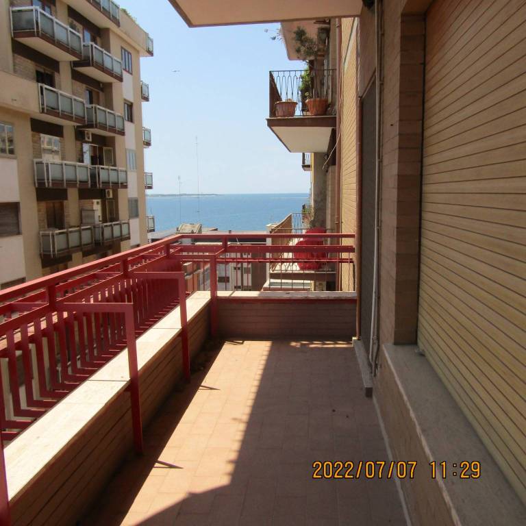 appartamento in vendita a Taranto in zona Borgo