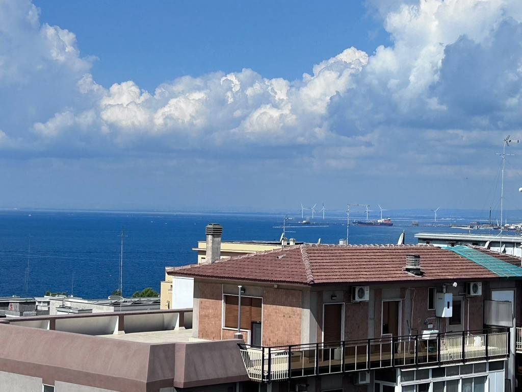 appartamento in vendita a Taranto in zona Italia-Montegranaro