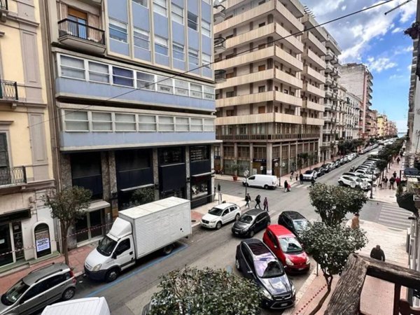 appartamento in vendita a Taranto in zona Borgo