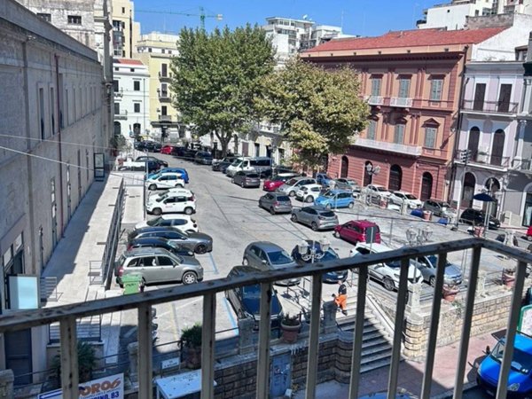 appartamento in vendita a Taranto in zona Borgo