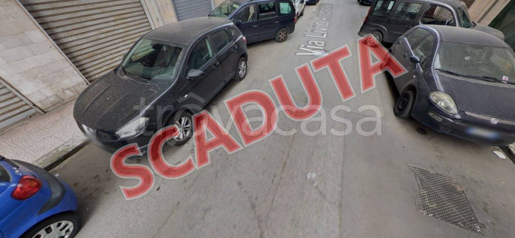 appartamento in vendita a Taranto in zona Tre Carrare-Battisti