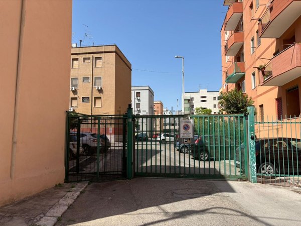 appartamento in vendita a Taranto in zona Tre Carrare-Battisti