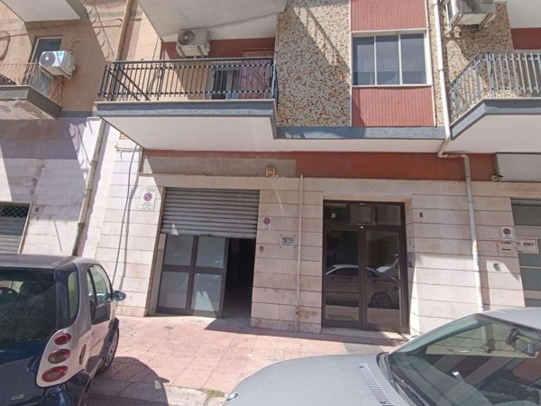 appartamento in vendita a Taranto in zona Tre Carrare-Battisti