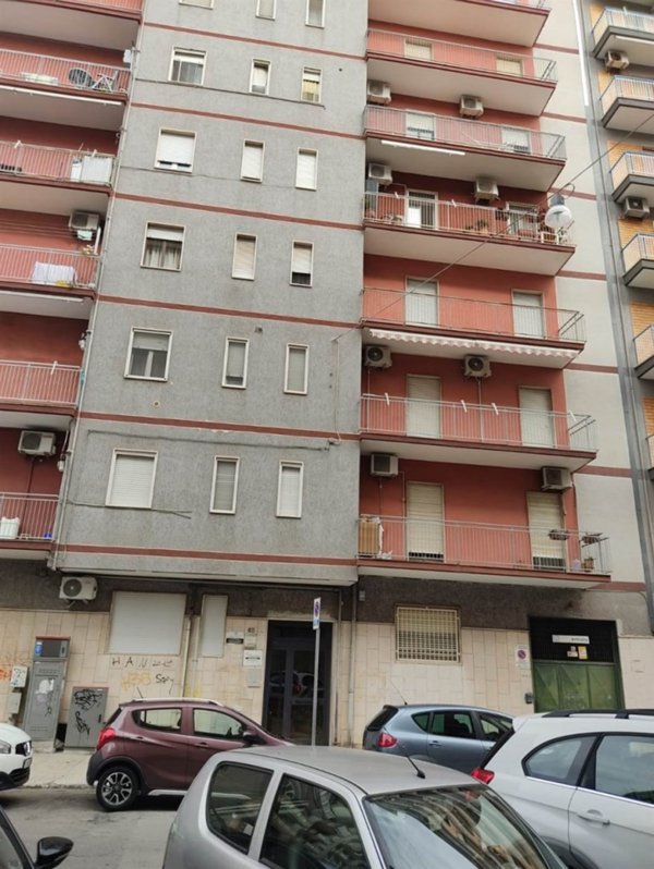 appartamento in vendita a Taranto in zona Tre Carrare-Battisti