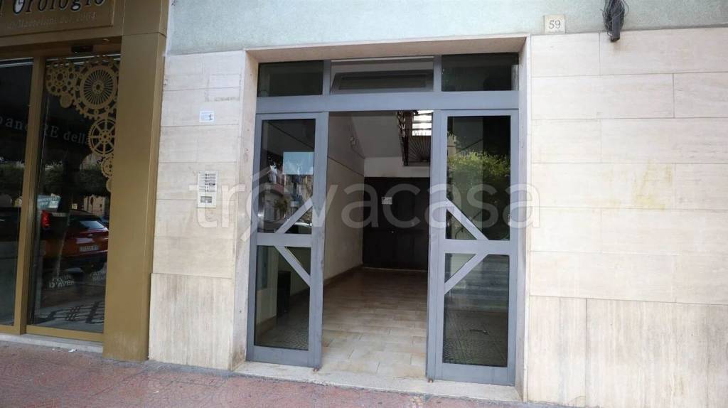 appartamento in vendita a Taranto in zona Italia-Montegranaro