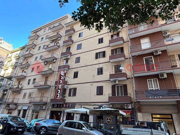 appartamento in vendita a Taranto in zona Tre Carrare-Battisti