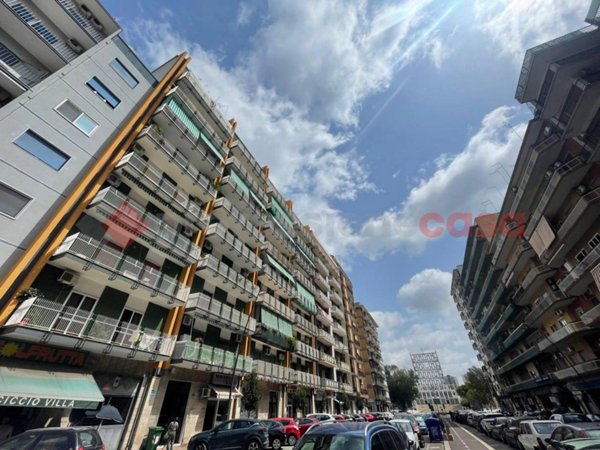 appartamento in vendita a Taranto in zona Tre Carrare-Battisti