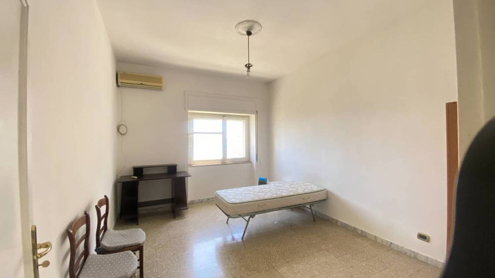 appartamento in vendita a Taranto in zona Tamburi-Croce