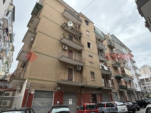 appartamento in vendita a Taranto in zona Tre Carrare-Battisti