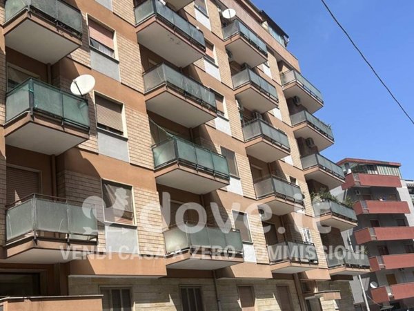 appartamento in vendita a Taranto in zona Italia-Montegranaro