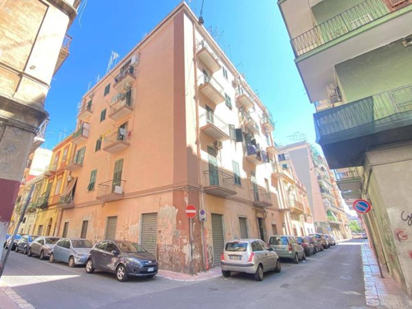 appartamento in vendita a Taranto in zona Italia-Montegranaro
