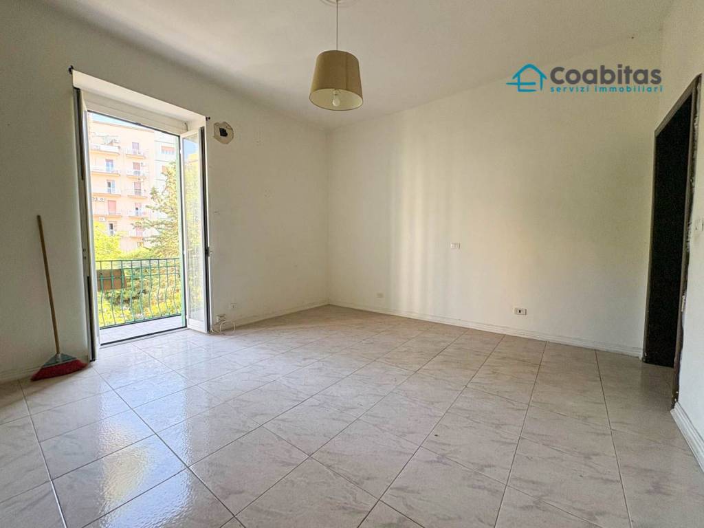 appartamento in vendita a Taranto in zona Italia-Montegranaro