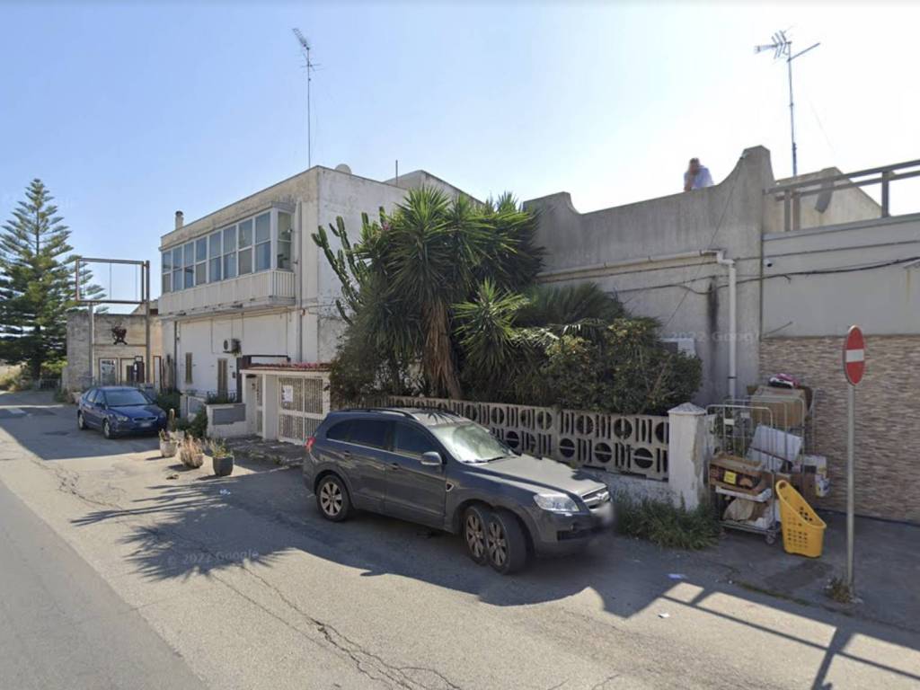casa indipendente in vendita a Taranto in zona Solito-Corvisea