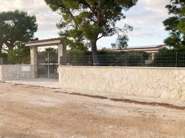 villa in vendita a Taranto in zona San Donato