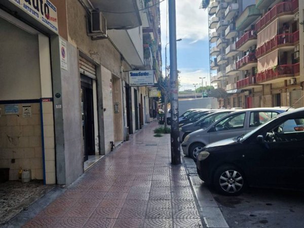 appartamento in vendita a Taranto in zona Tre Carrare-Battisti
