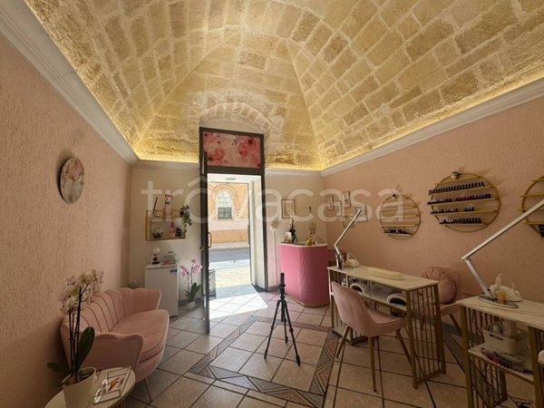 negozio in vendita a Taranto in zona Borgo
