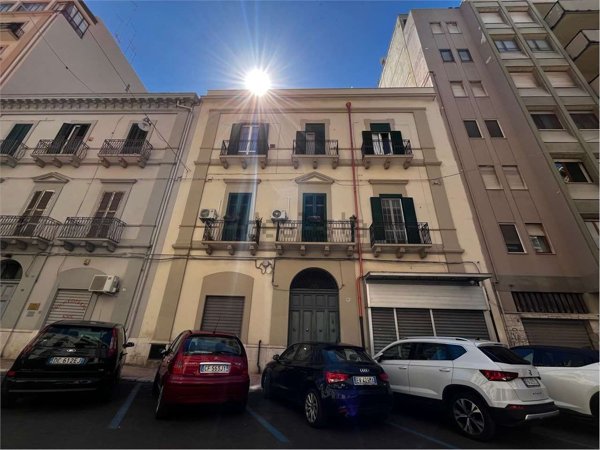 appartamento in vendita a Taranto in zona Borgo