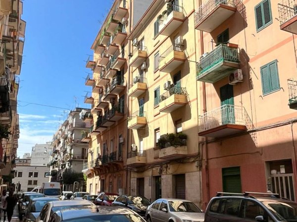 appartamento in vendita a Taranto in zona Tre Carrare-Battisti