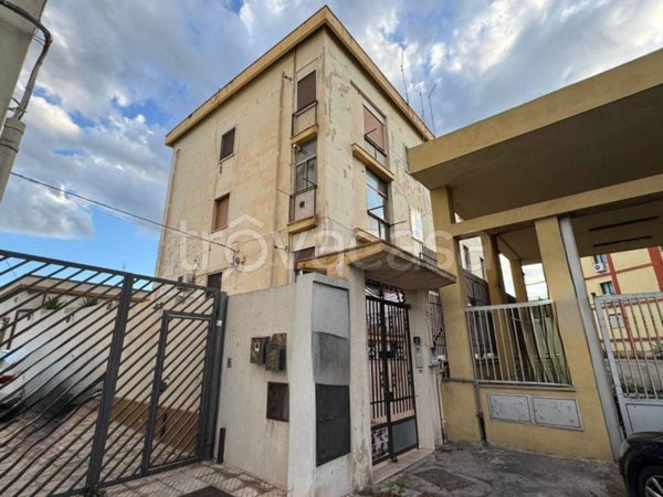 appartamento in vendita a Taranto in zona Tamburi-Croce