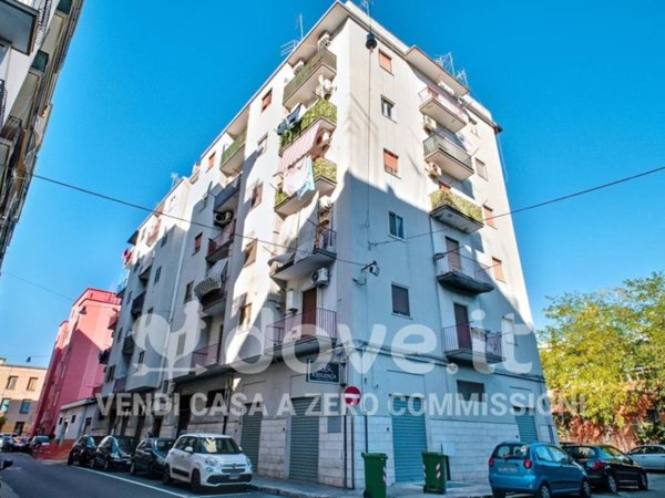 appartamento in vendita a Taranto in zona Tre Carrare-Battisti