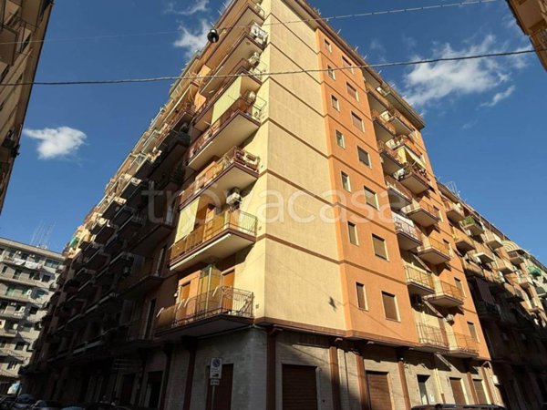 appartamento in vendita a Taranto in zona Tre Carrare-Battisti