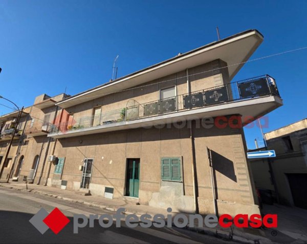 appartamento in vendita a Taranto in zona Solito-Corvisea