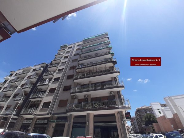 appartamento in vendita a Taranto in zona Tre Carrare-Battisti