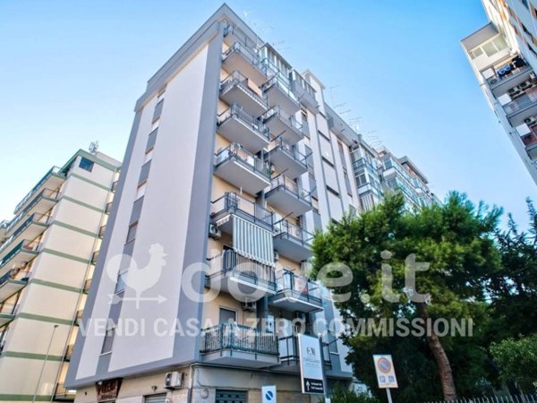 appartamento in vendita a Taranto in zona Italia-Montegranaro