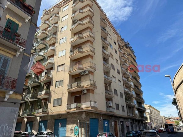 appartamento in vendita a Taranto in zona Tre Carrare-Battisti