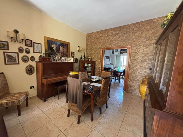 appartamento in vendita a Taranto in zona Talsano