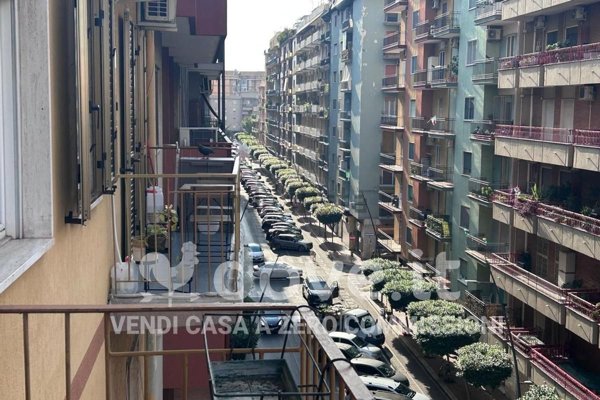 appartamento in vendita a Taranto in zona Italia-Montegranaro