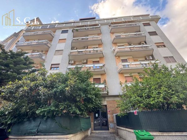 appartamento in vendita a Taranto in zona Tre Carrare-Battisti