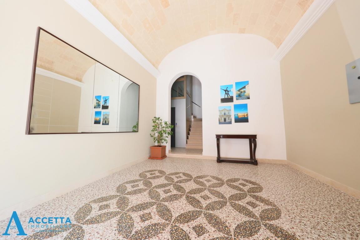 appartamento in vendita a Taranto in zona Borgo