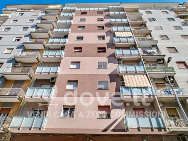 appartamento in vendita a Taranto in zona Tre Carrare-Battisti
