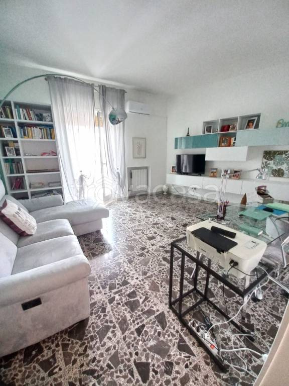 appartamento in vendita a Taranto in zona Italia-Montegranaro