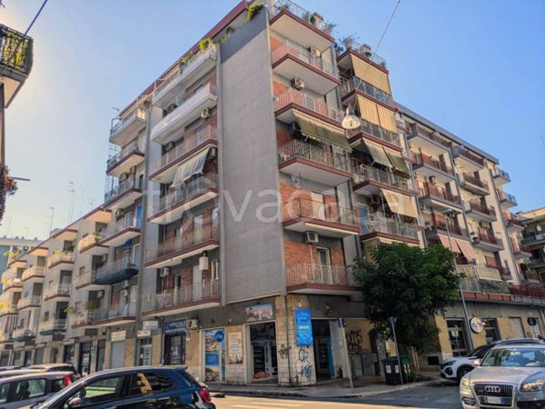 appartamento in vendita a Taranto in zona Italia-Montegranaro