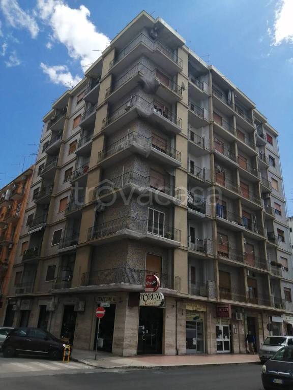 appartamento in vendita a Taranto in zona Italia-Montegranaro