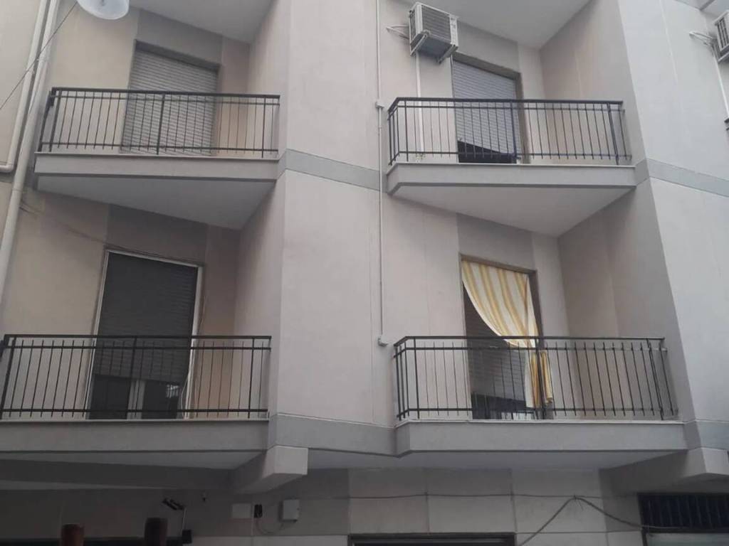 appartamento in vendita a Taranto in zona Tre Carrare-Battisti