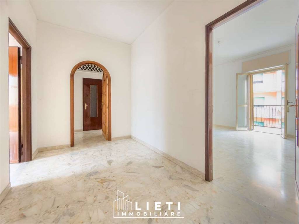 appartamento in vendita a Taranto in zona Italia-Montegranaro