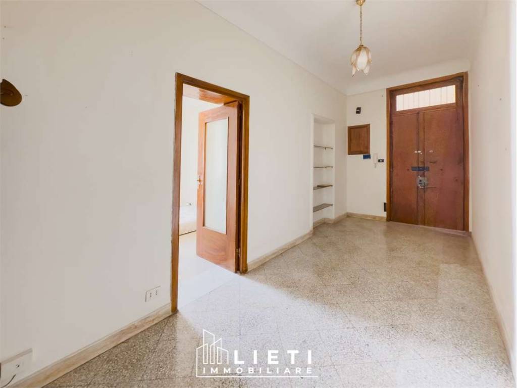 appartamento in vendita a Taranto in zona Italia-Montegranaro
