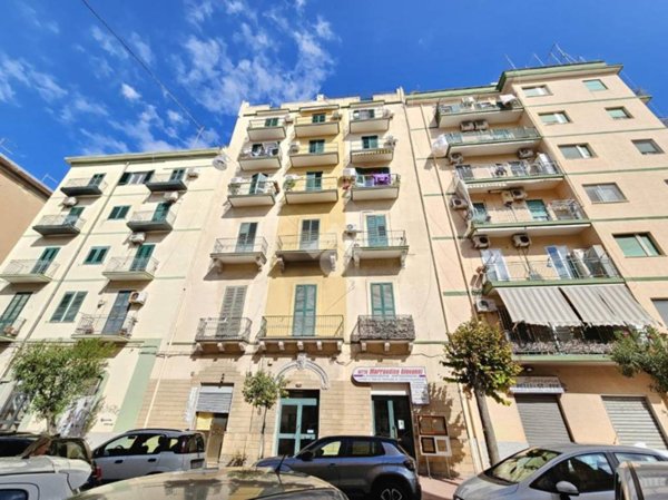 appartamento in vendita a Taranto in zona Tre Carrare-Battisti