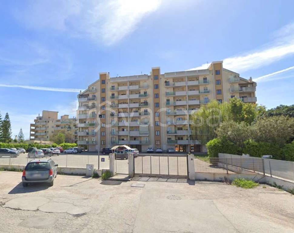 appartamento in vendita a Taranto in zona Carelli